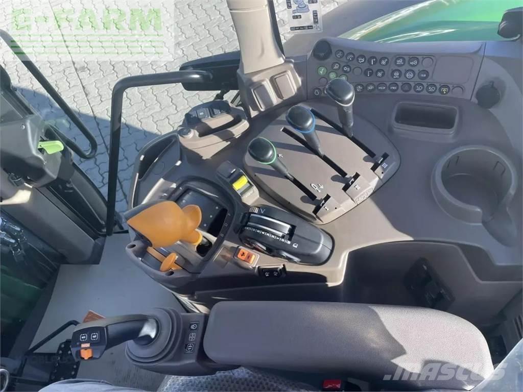 John Deere 6100m Трактори