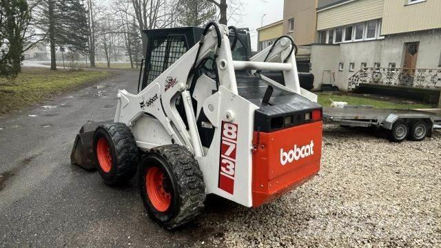 Bobcat 873 Мини товарачи
