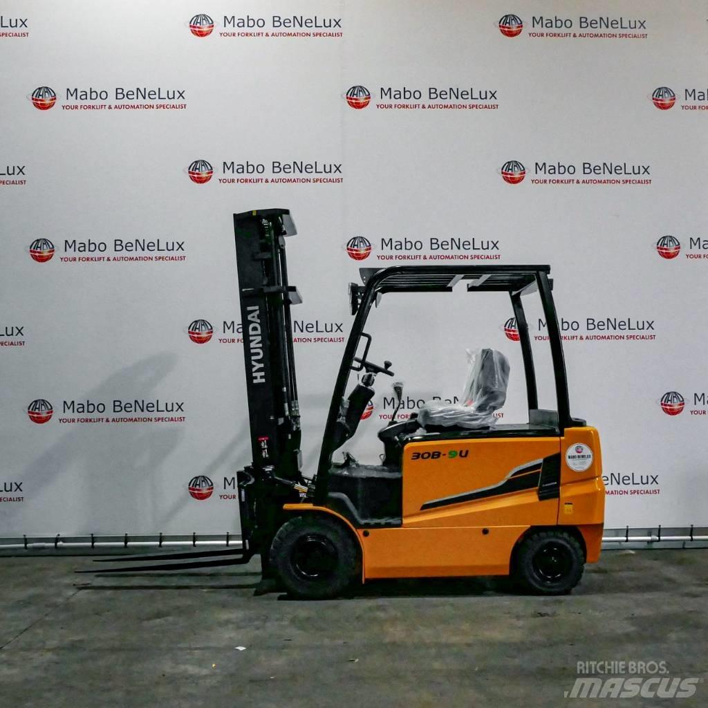 Hyundai 30B-9U Електрически вилични кари-повдигачи