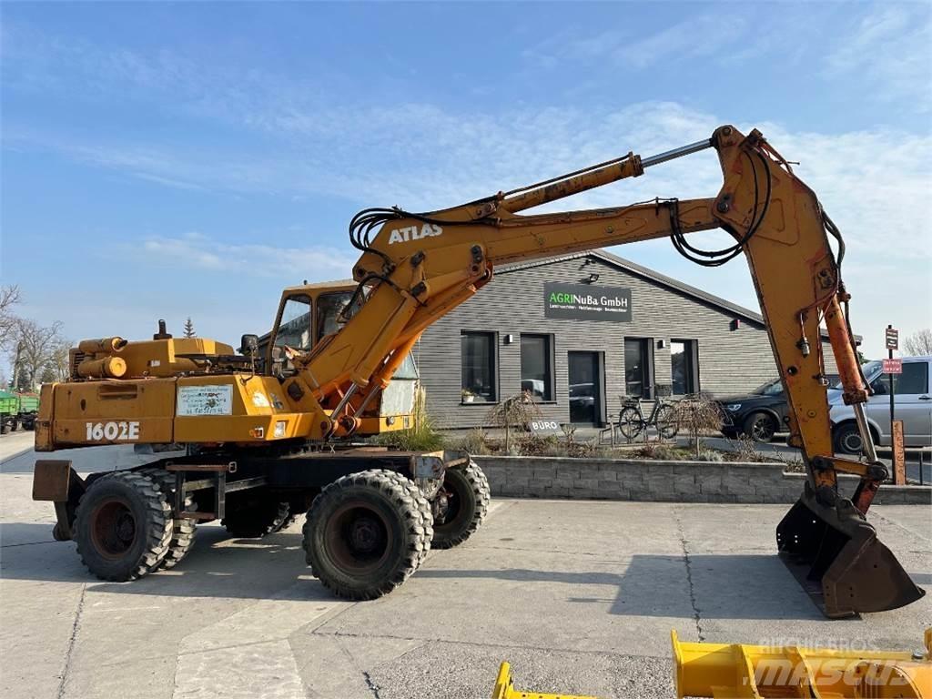Atlas 1602E Колесни екскаватори