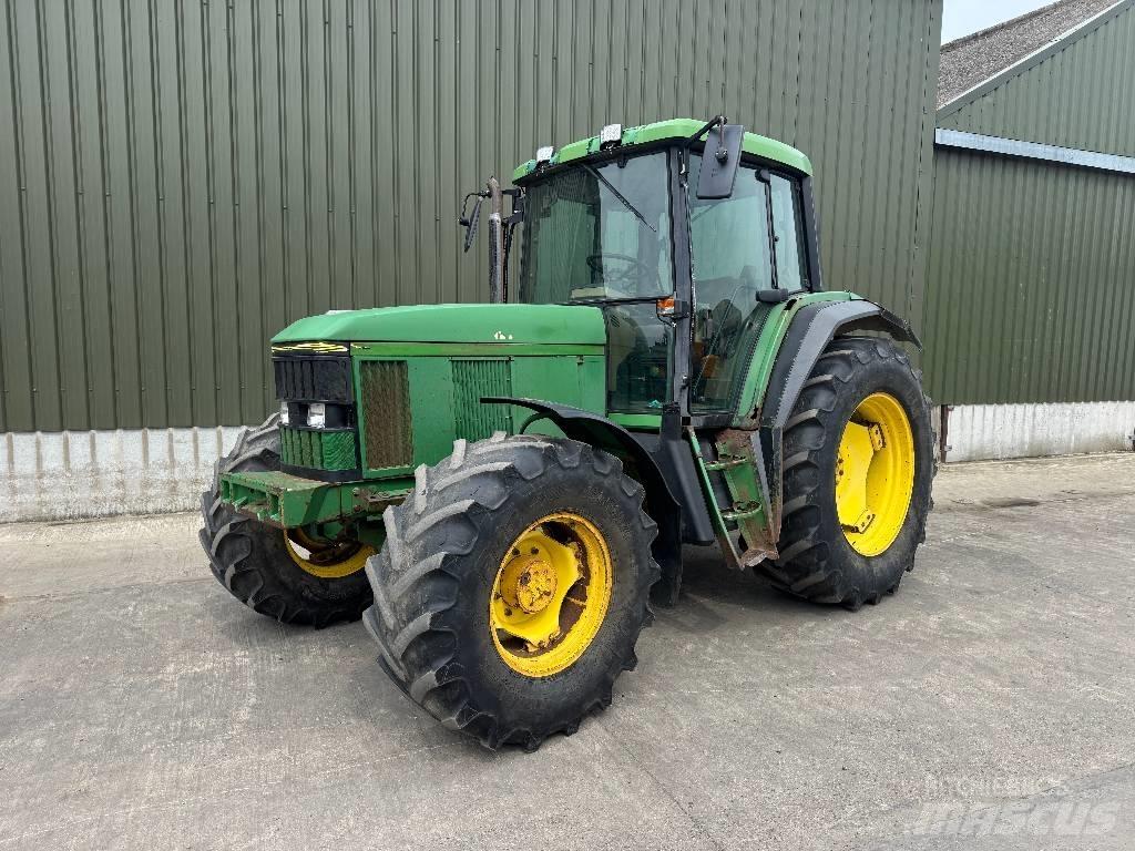 John Deere 6800 Трактори