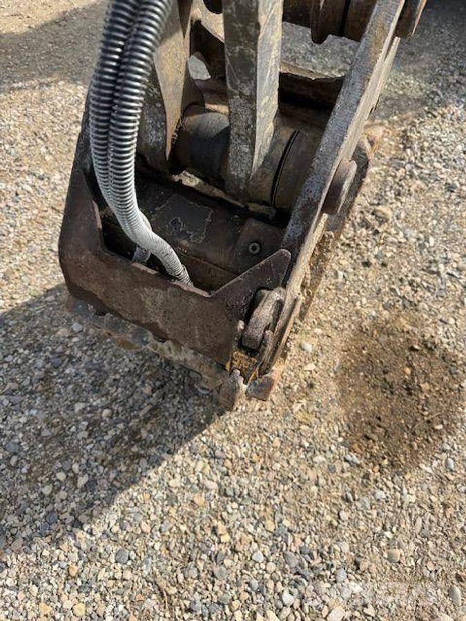 Mecalac 6MCR Специални екскаватори