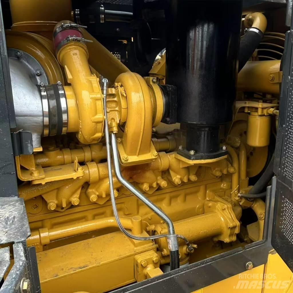 Shantui SD 22 Верижни булдозери
