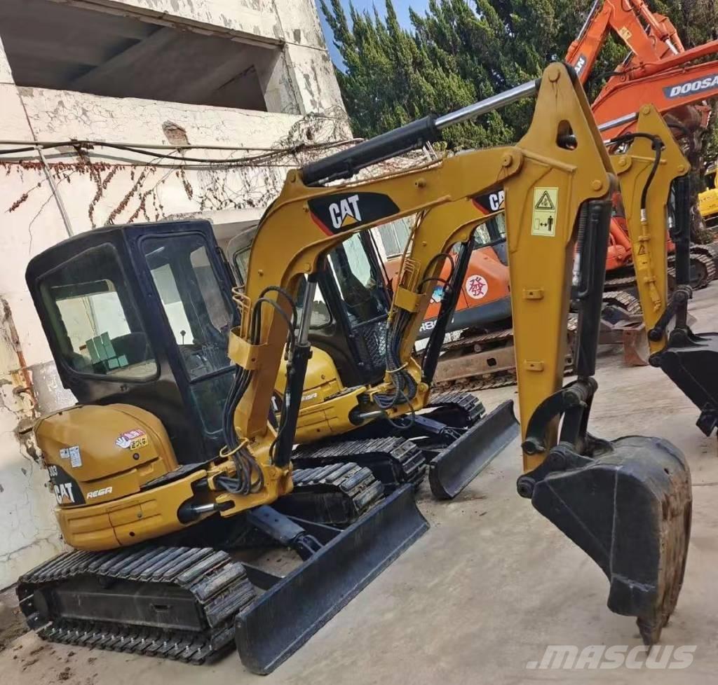 CAT 303 CR Мини екскаватори < 7 т