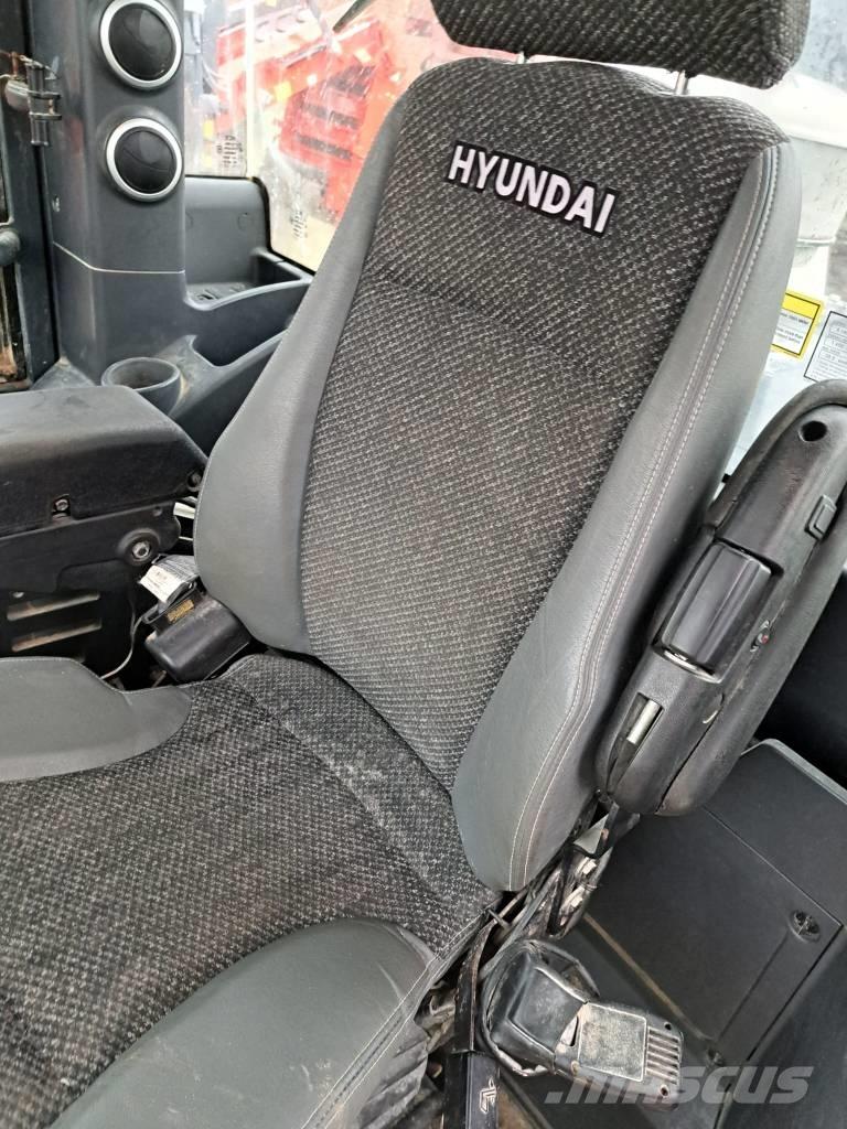 Hyundai HL 960 Колесни товарачи