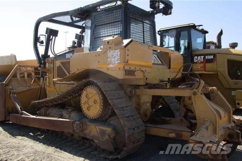 CAT D6R2 Верижни булдозери

