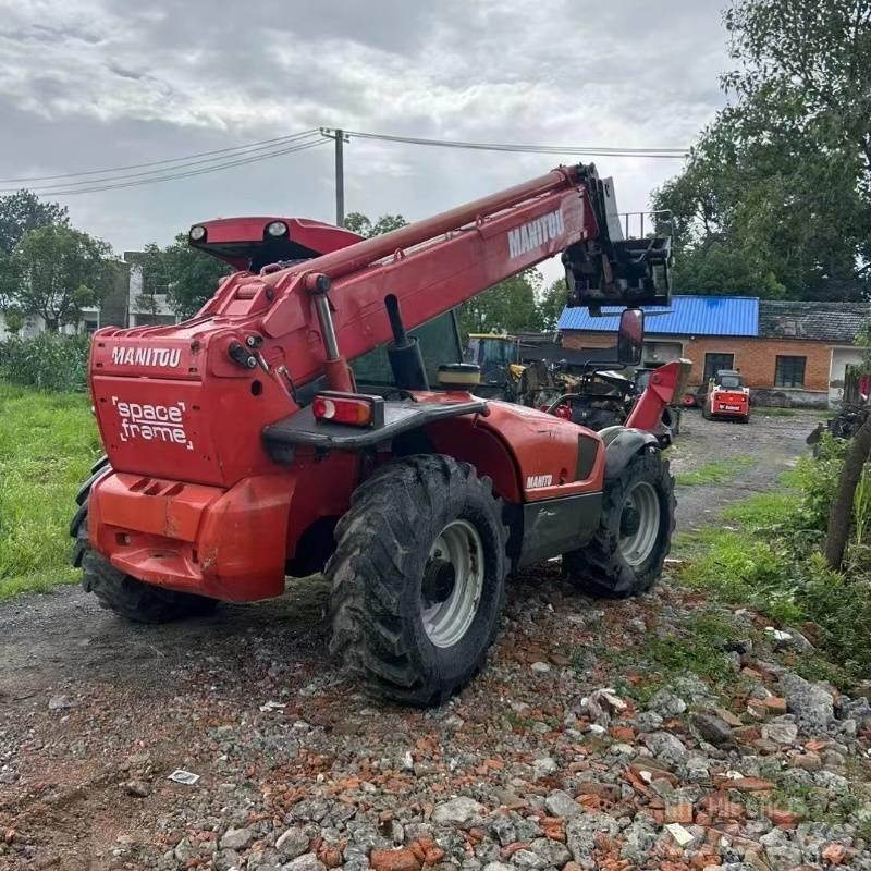 Manitou 1740 Телескопични товарачи