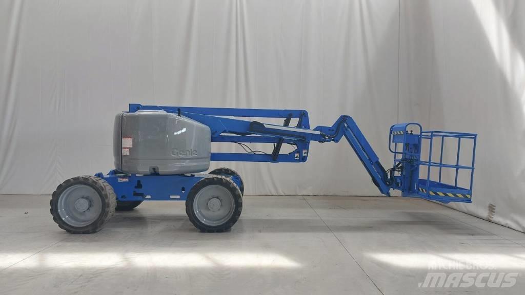 Genie Z 45/25 Съчленени стрелови подемници