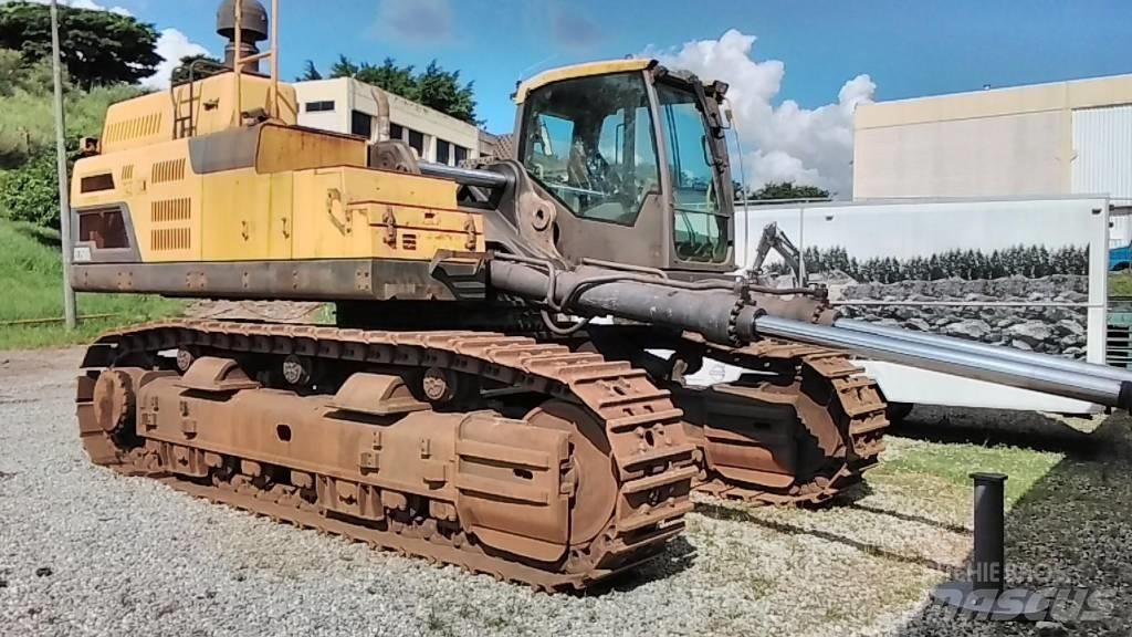 Volvo EC750D Верижен екскаватор
