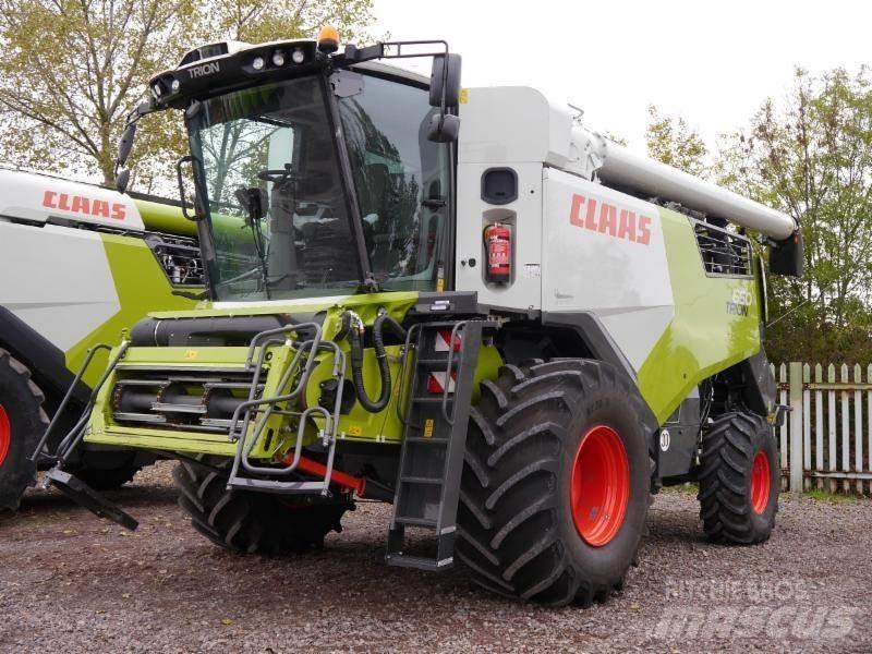 CLAAS TRION 660 Комбайни