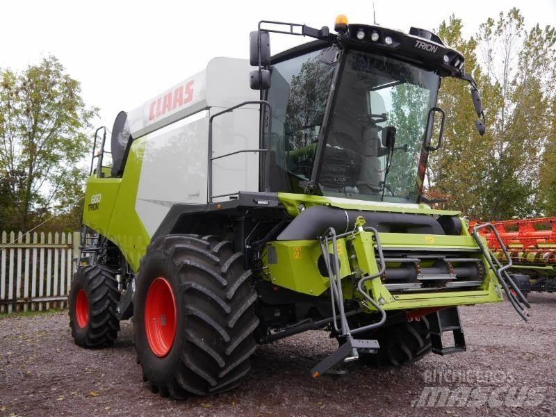 CLAAS TRION 660 Комбайни