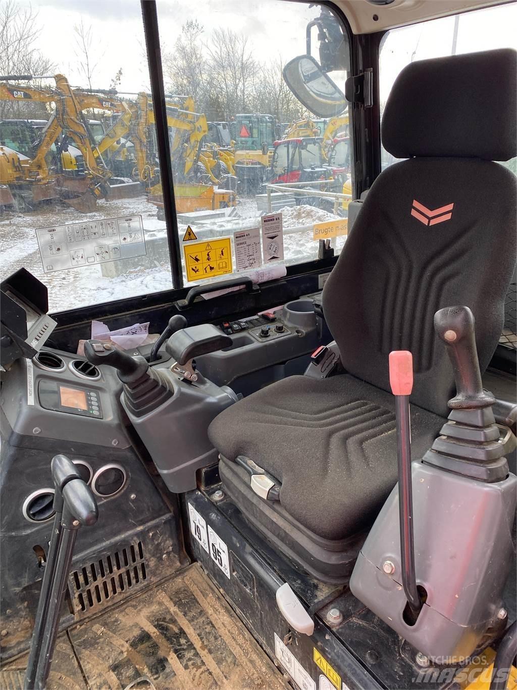 Yanmar SV60 Мини екскаватори < 7 т