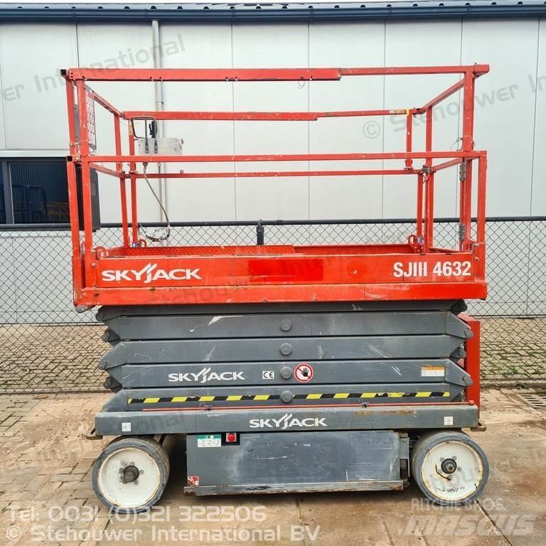 SkyJack SJ4632 Ножични работни платформи