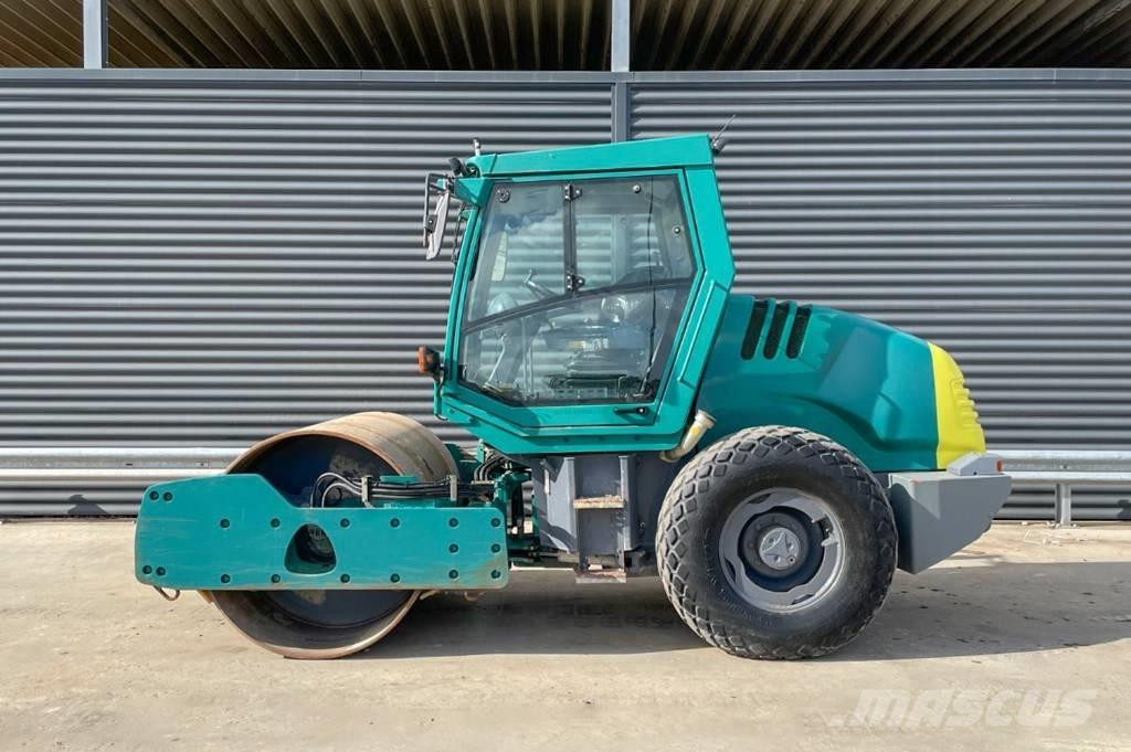 Hamm 3307 HT Еднобарабанни ролки
