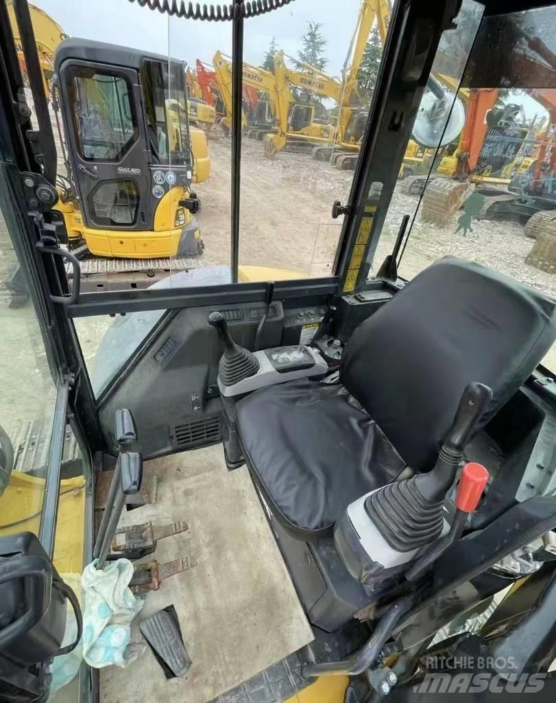 Komatsu PC 55 Мини екскаватори < 7 т