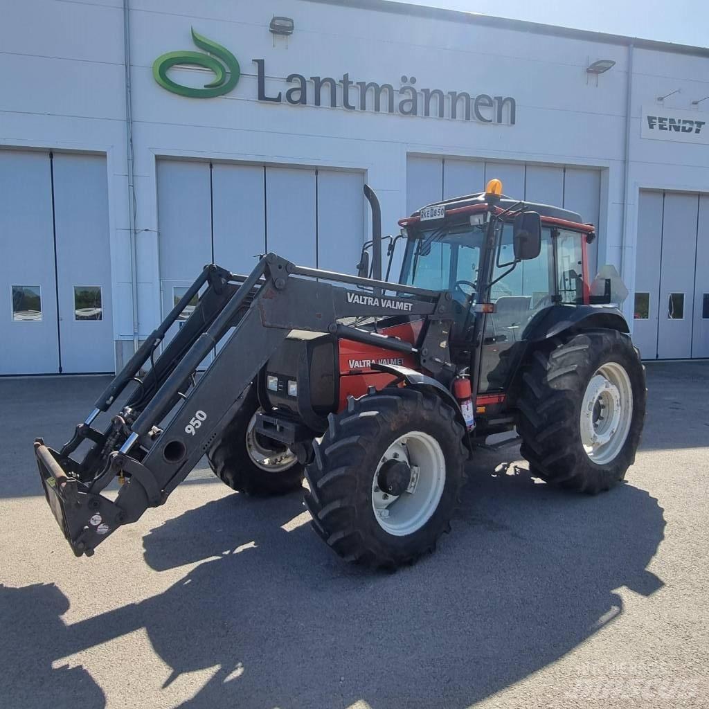 Valtra Valmet 900 Трактори