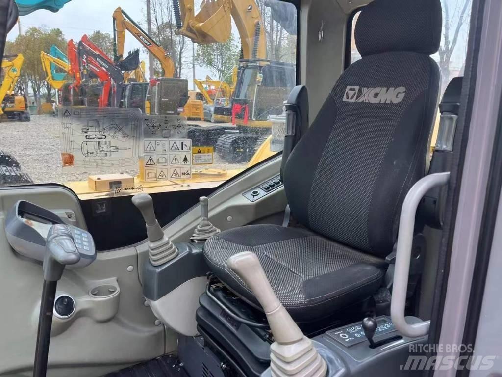 XCMG XE 60 D Верижен екскаватор