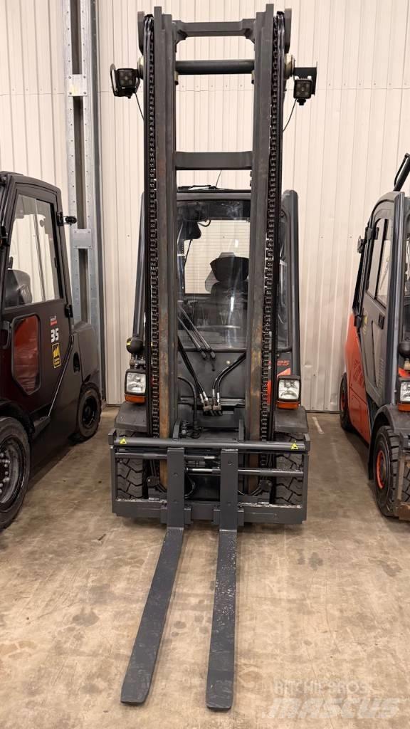 Linde H25D-02 Дизелови камиони