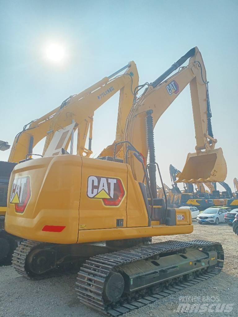 CAT 323GC Верижен екскаватор