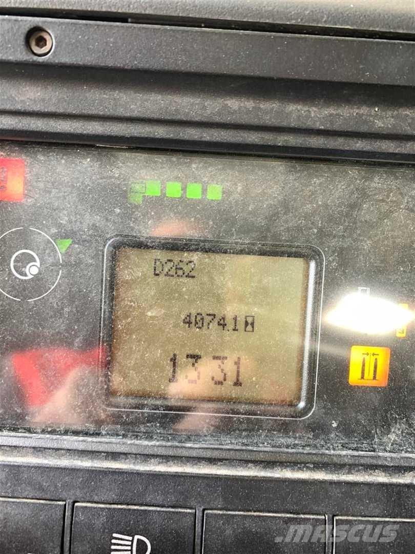 Linde R14 Ретрак/ Високоповдигач с изместване на вилката напред