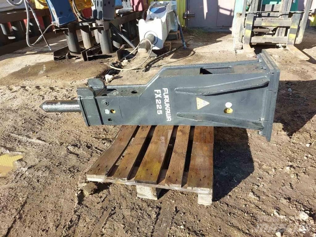 Furukawa FX 225 Чукове/Раздробители
