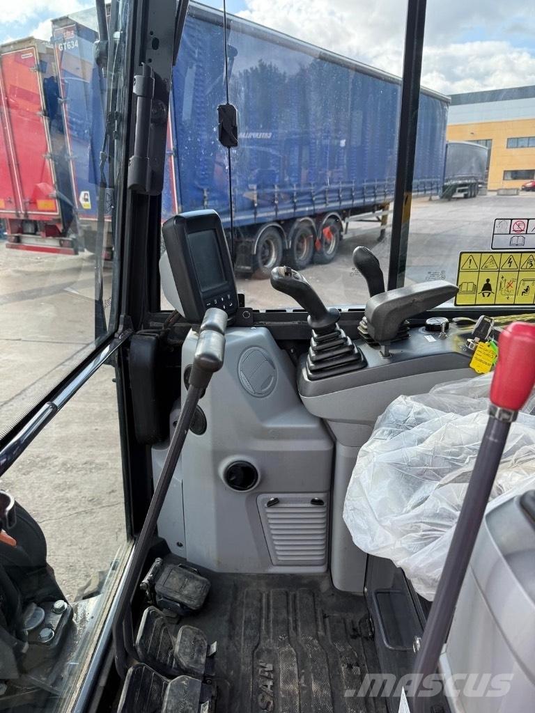 Doosan DX27Z-7 Мини екскаватори < 7 т