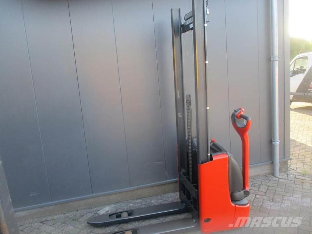 Linde L 10 Колички високоповдигачи с теглич