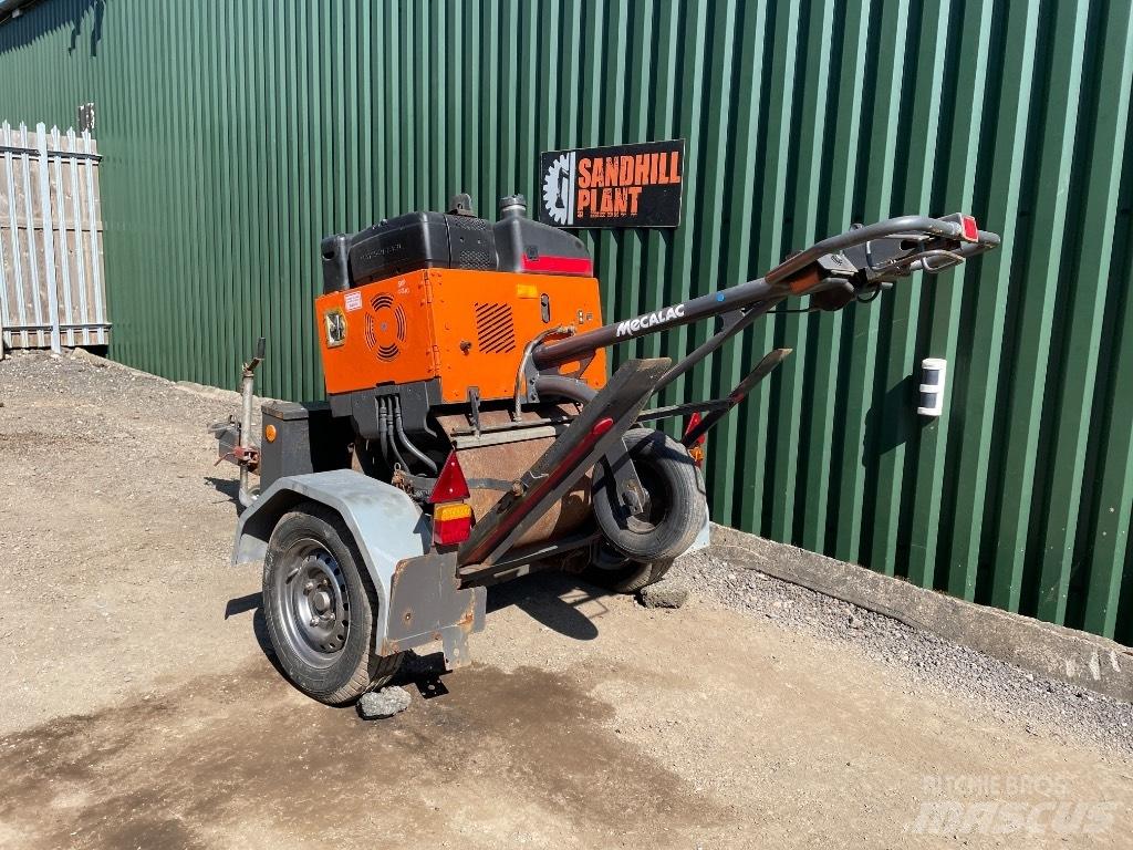 Mecalac MBR 71 Еднобарабанни ролки
