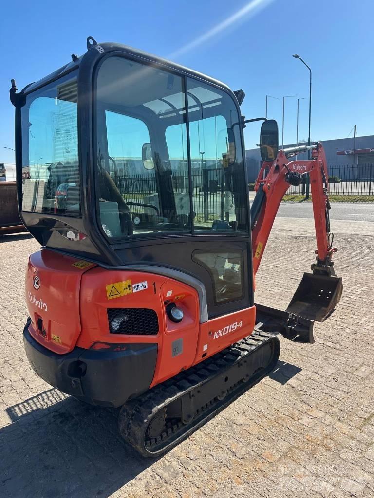 Kubota KX 019-4 Мини екскаватори < 7 т