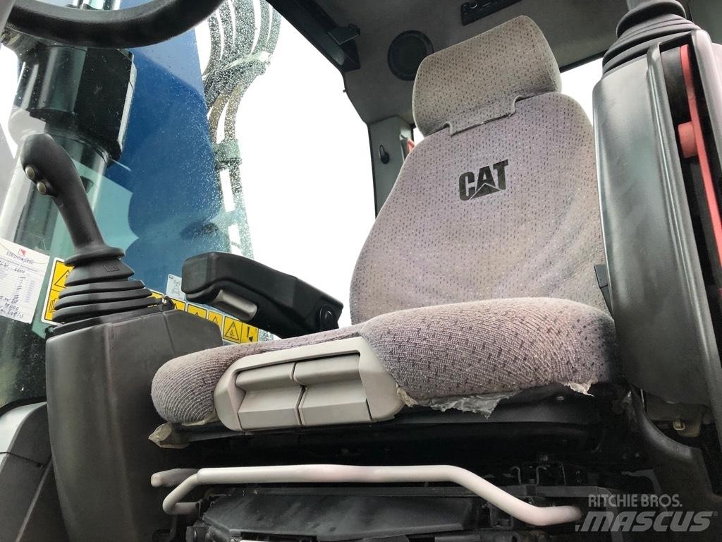 CAT M318F Колесни екскаватори
