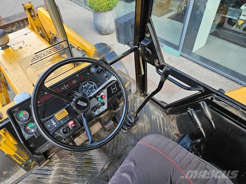 Massey Ferguson 50hx Товарач със заден ексватор