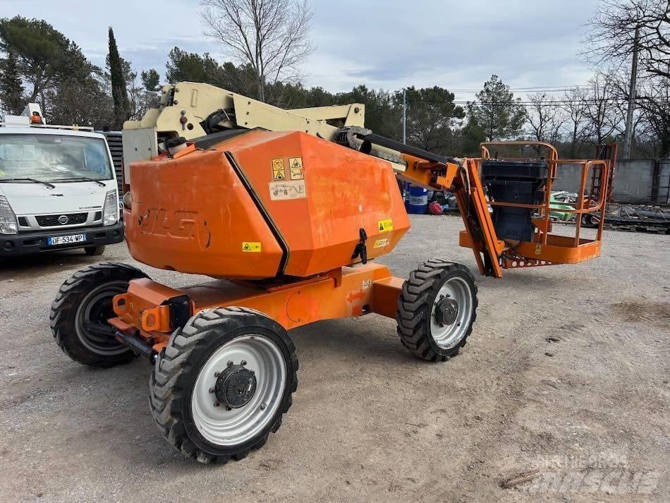JLG 340 AJ Съчленени стрелови подемници