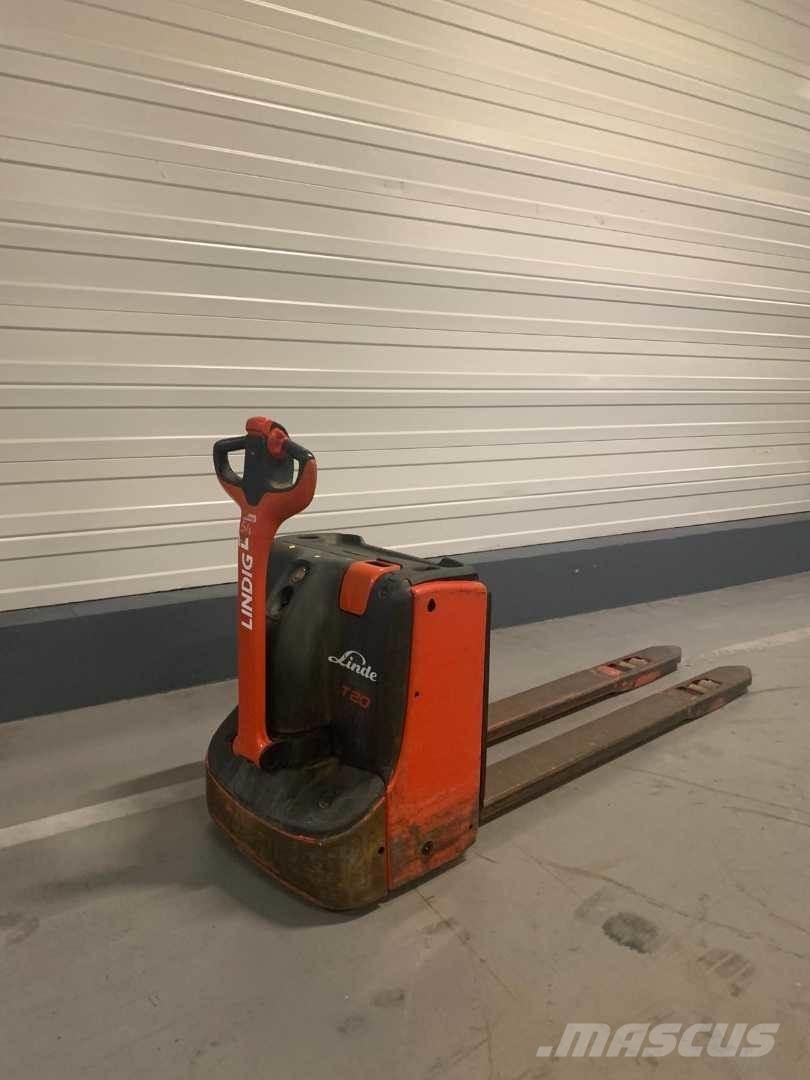 Linde T20 Колички високоповдигачи с теглич
