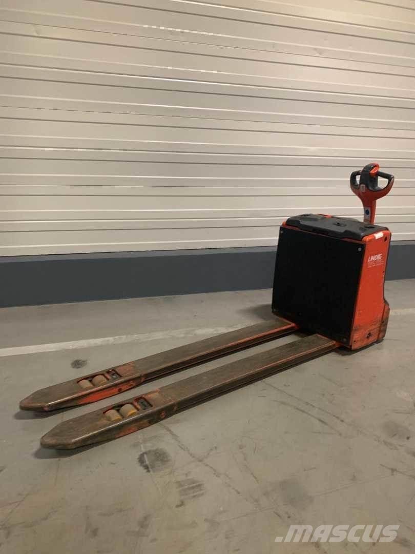 Linde T20 Колички високоповдигачи с теглич