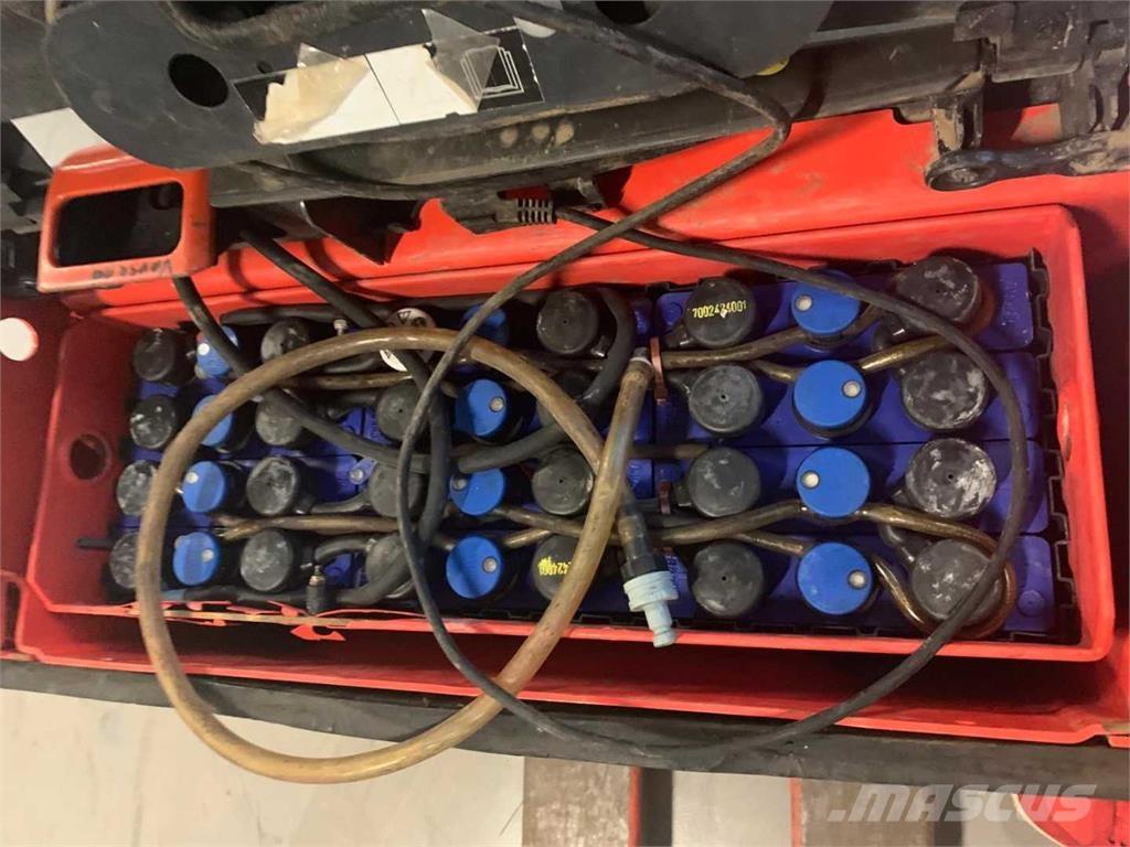 Linde T20 Колички високоповдигачи с теглич