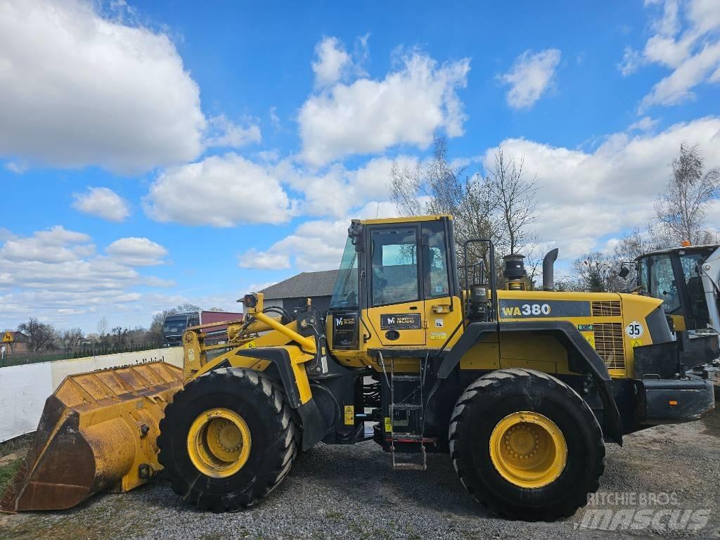 Komatsu WA 380-6 Колесни товарачи