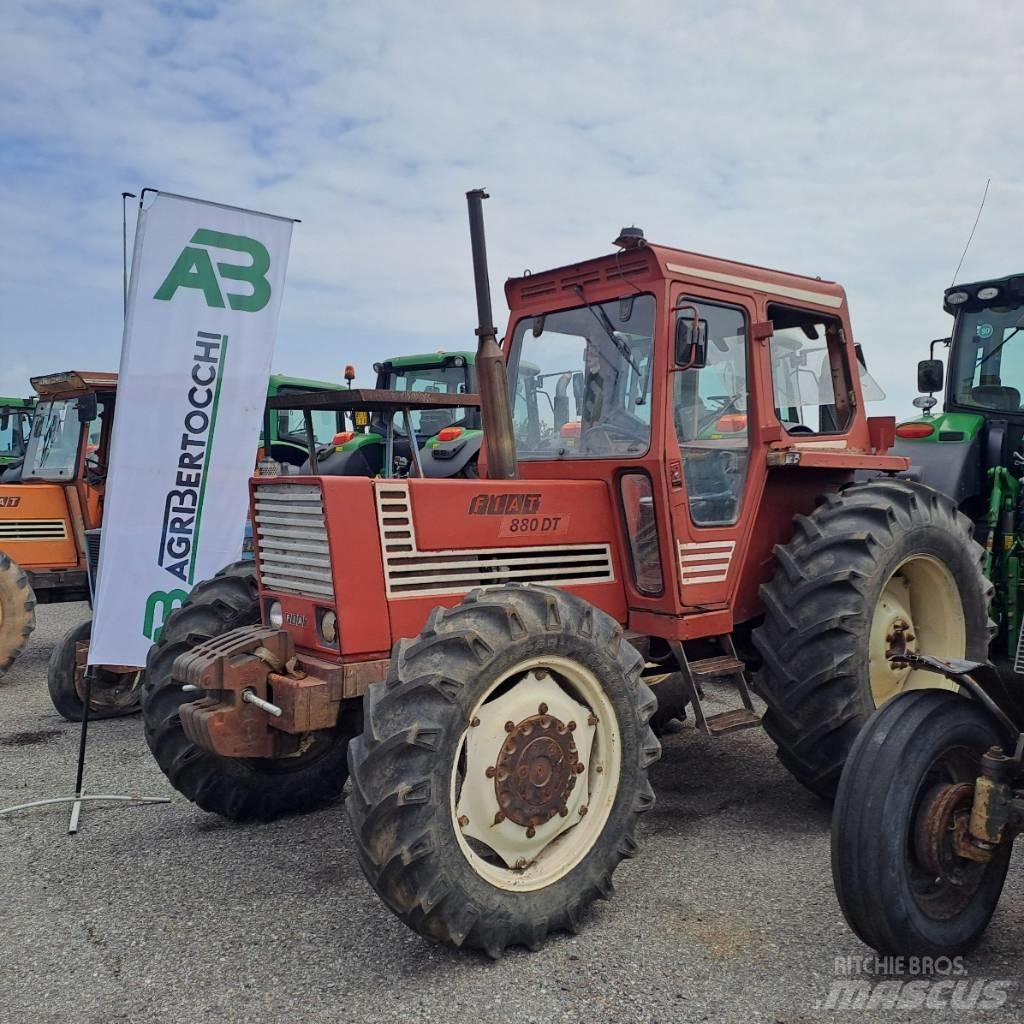 Fiat 880 DT Трактори