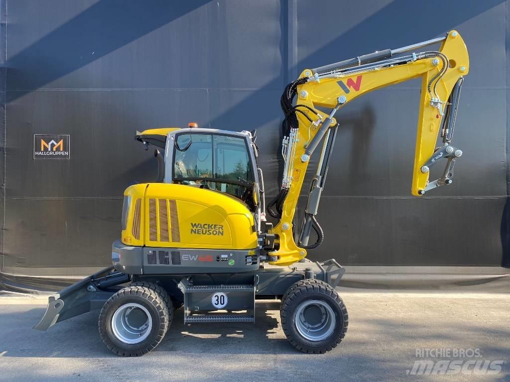 Wacker Neuson EW65 Колесни екскаватори