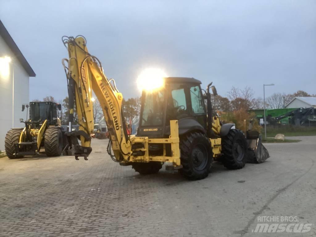 New Holland B 115 C Товарач със заден ексватор