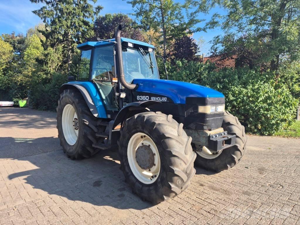 New Holland 8360 Трактори