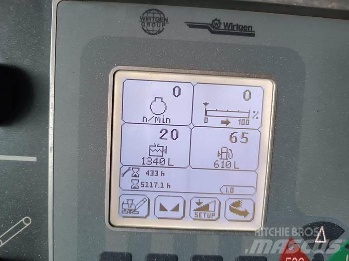 Wirtgen W100 Fi Машини за бетонов камък
