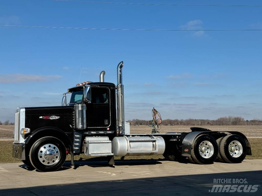 Peterbilt 389 Влекачи