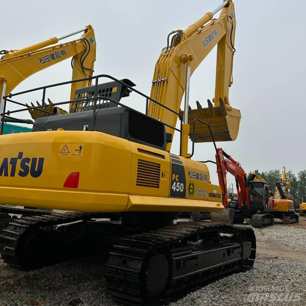 Komatsu 450 Верижен екскаватор