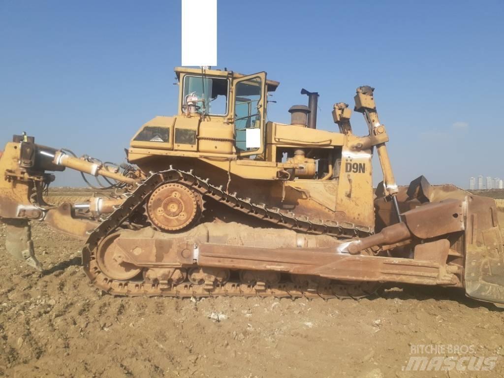 CAT D 9 N Верижни булдозери
