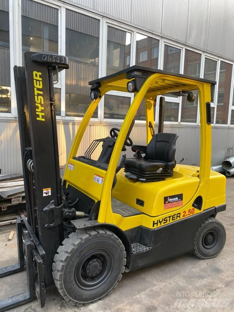 Hyster H2.50FT Дизелови камиони