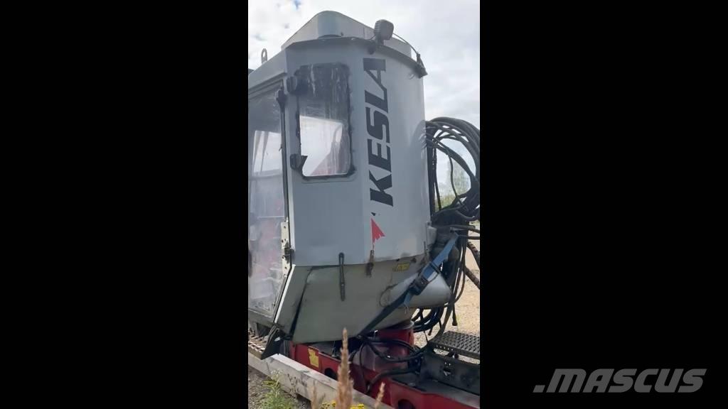 Kesla 2110T Каранове за дървен материал
