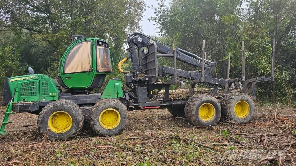John Deere 1110 E Форуардери
