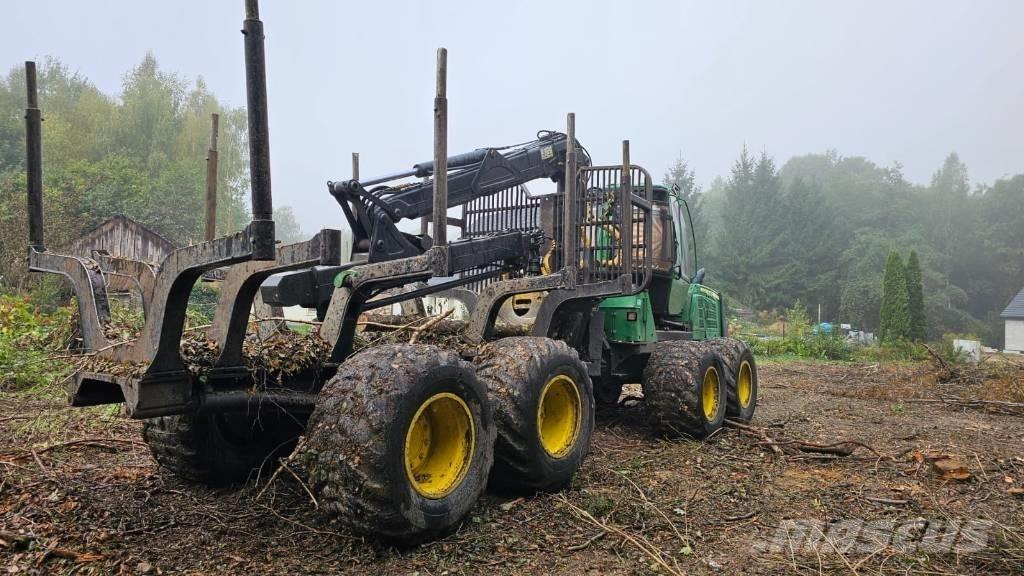 John Deere 1110 E Форуардери