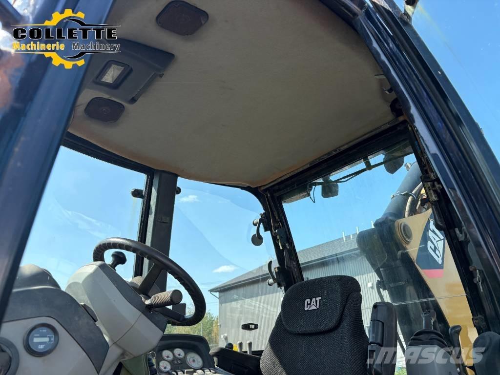 CAT 420 E IT Товарач със заден ексватор