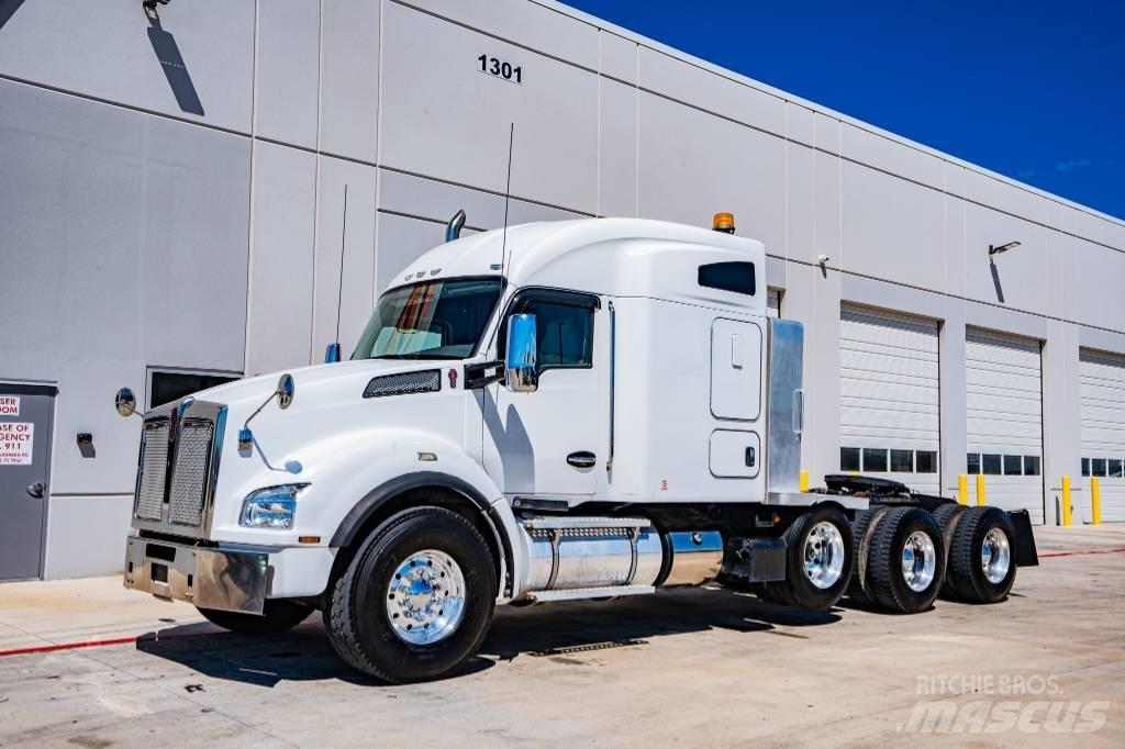 Kenworth T 880 Влекачи